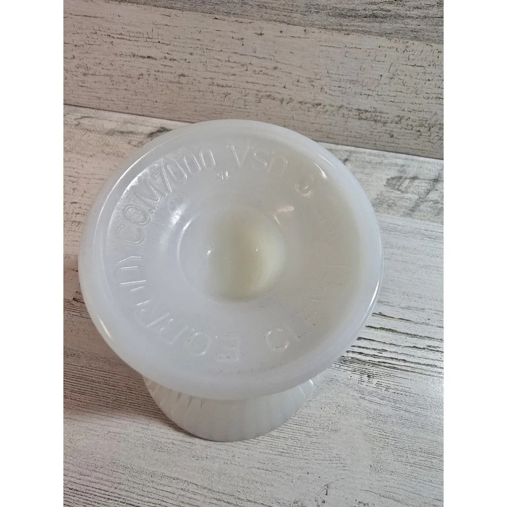 EO Brody Co White Milk Glass‎ Fluted Pedestal Vase M7000 Cleveland Ohio 6.25in